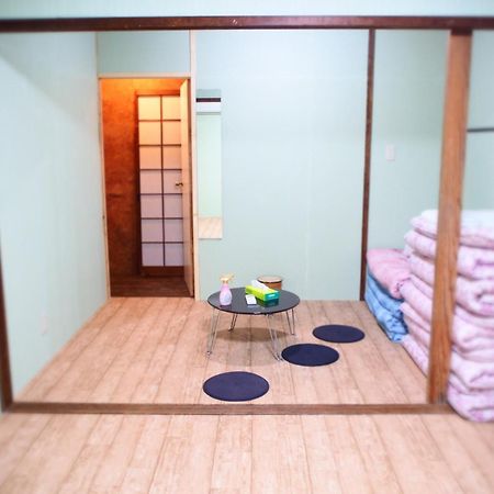 Готель Trip Base Coconeel Akiyoshi Екстер'єр фото